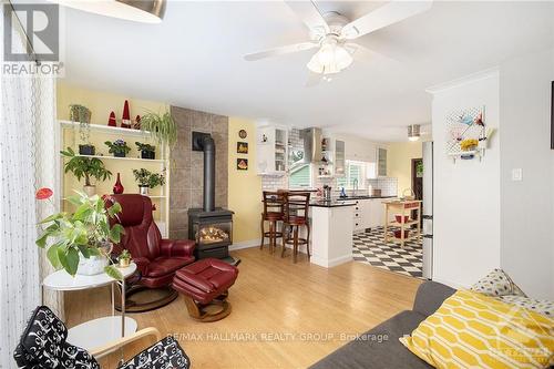 9 Robinson Street, Lanark, ON - Indoor Photo Showing Living Room With Fireplace