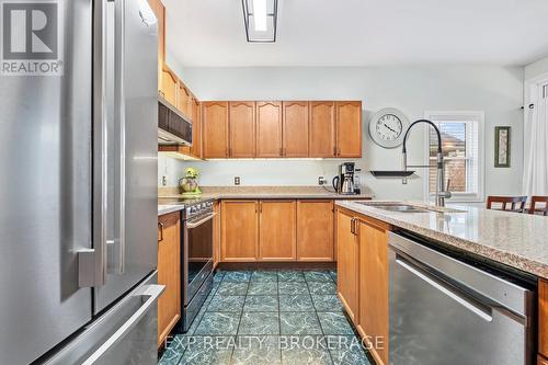 1220 Cyprus Road, Kingston (Kingston East (Incl Barret Crt)), ON - Indoor Photo Showing Kitchen