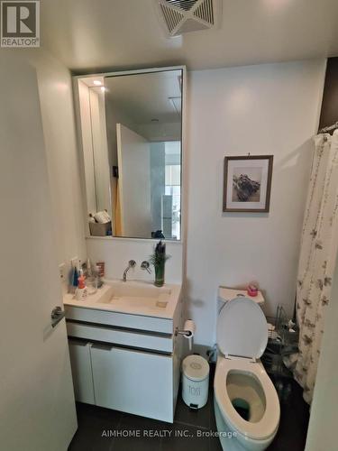 4408 - 197 Yonge Street, Toronto, ON - Indoor Photo Showing Bathroom