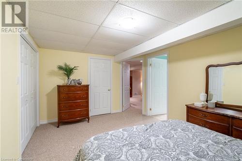 44 Greentrail Drive, Hamilton, ON - Indoor Photo Showing Bedroom