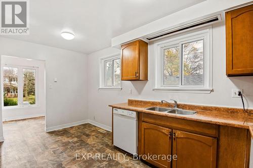 5 Midcroft Drive, Toronto, ON - Indoor Photo Showing Kitchen With Double Sink