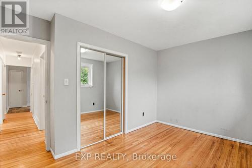 5 Midcroft Drive, Toronto, ON - Indoor Photo Showing Other Room