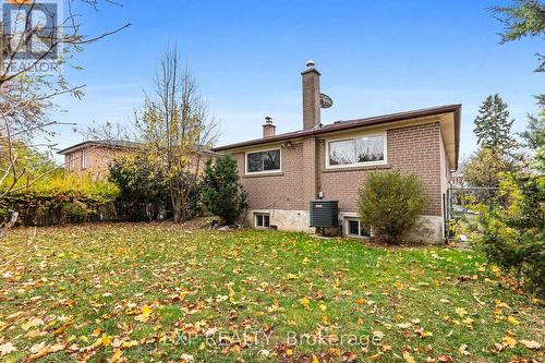 5 Midcroft Drive, Toronto, ON - Outdoor