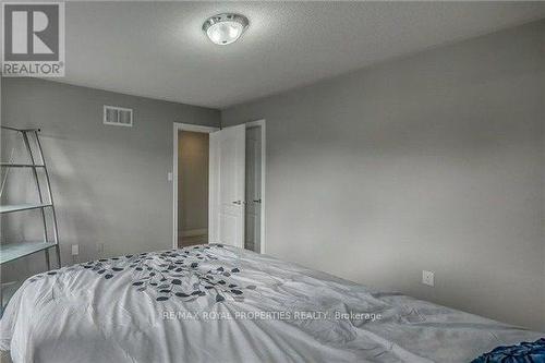 50 Edgehill Avenue, Whitchurch-Stouffville, ON - Indoor Photo Showing Bedroom