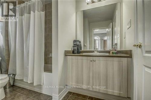 50 Edgehill Avenue, Whitchurch-Stouffville, ON - Indoor Photo Showing Bathroom