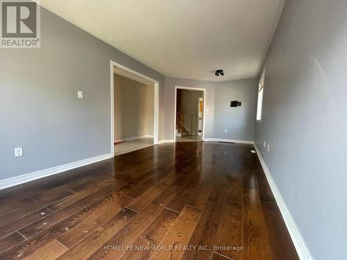 98 Thrushwood Drive, Barrie, ON - Indoor Photo Showing Other Room