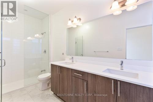 293 Squire Crescent, Oakville, ON - Indoor Photo Showing Bathroom