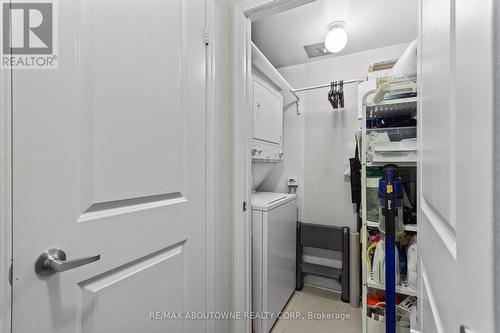 320 - 385 Prince Of Wales Drive, Mississauga, ON - Indoor Photo Showing Laundry Room