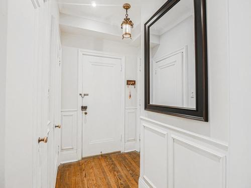 Hall - B54-3940 Ch. De La Côte-Des-Neiges, Montréal (Ville-Marie), QC - Indoor Photo Showing Other Room