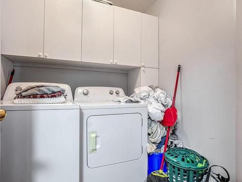 Salle de lavage - 307-5855 Boul. Grande-Allée, Brossard, QC - Indoor Photo Showing Laundry Room