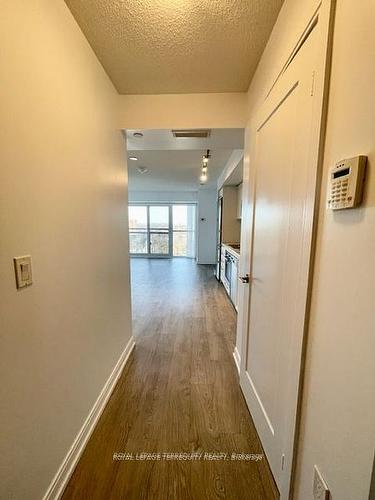 1519-275 Village Green Sq, Toronto, ON - Indoor Photo Showing Other Room