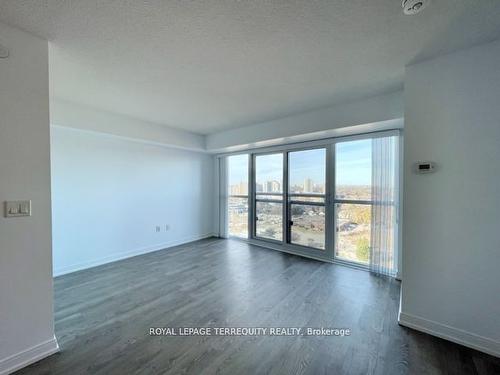 1519-275 Village Green Sq, Toronto, ON - Indoor Photo Showing Other Room