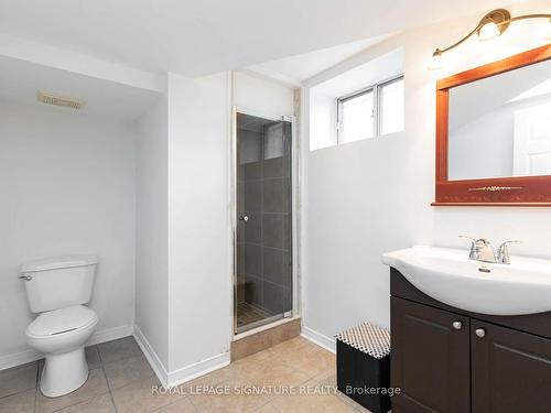 214 Mortimer Ave, Toronto, ON - Indoor Photo Showing Bathroom