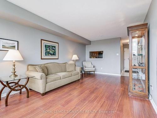 1203-75 King St E, Mississauga, ON - Indoor Photo Showing Living Room