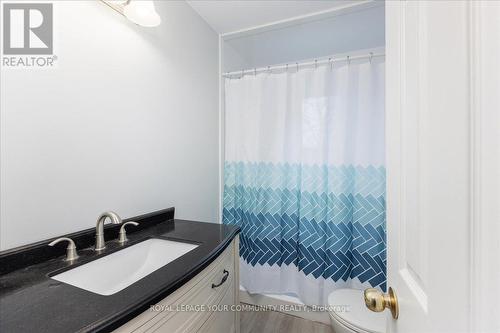 134 First Avenue, Georgina, ON - Indoor Photo Showing Bathroom