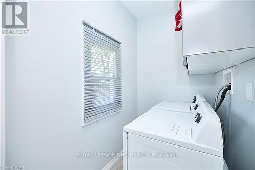 2 Fairburn Avenue, St. Catharines (460 - Burleigh Hill), ON -  Photo Showing Laundry Room