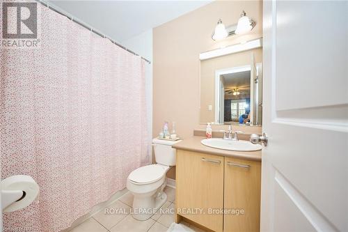 42 Chicory Crescent, St. Catharines (452 - Haig), ON - Indoor Photo Showing Bathroom