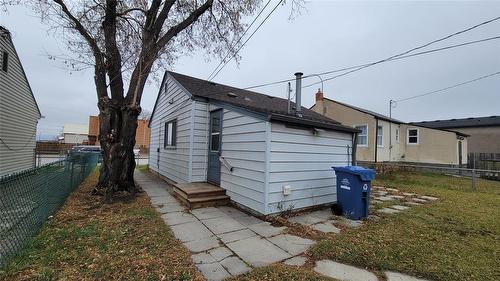 1628 Logan Avenue, Winnipeg, MB - Outdoor With Exterior