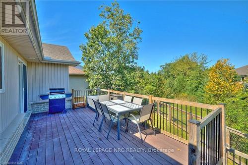 8103 Costabile Drive, Niagara Falls (213 - Ascot), ON - Outdoor With Deck Patio Veranda With Exterior