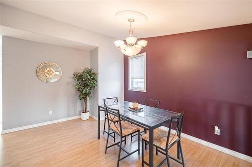 350 Trent Avenue, Winnipeg, MB - Indoor Photo Showing Dining Room