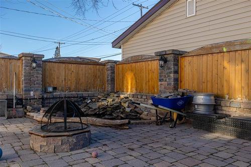 350 Trent Avenue, Winnipeg, MB - Outdoor With Deck Patio Veranda