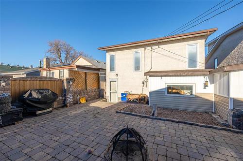 350 Trent Avenue, Winnipeg, MB - Outdoor With Exterior