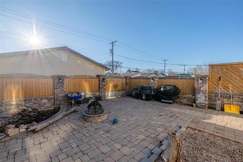 350 Trent Avenue, Winnipeg, MB - Outdoor