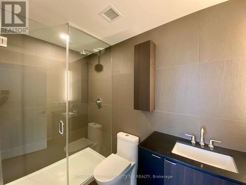 3306 - 15 Mercer Street, Toronto, ON - Indoor Photo Showing Bathroom