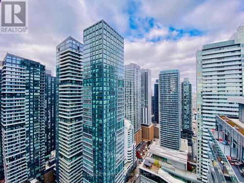 3306 - 15 Mercer Street, Toronto, ON - Outdoor With Facade