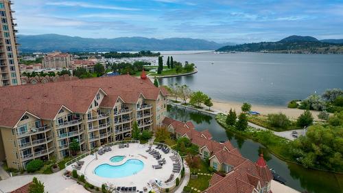 531-1088 Sunset Drive, Kelowna, BC - Outdoor With Body Of Water With View