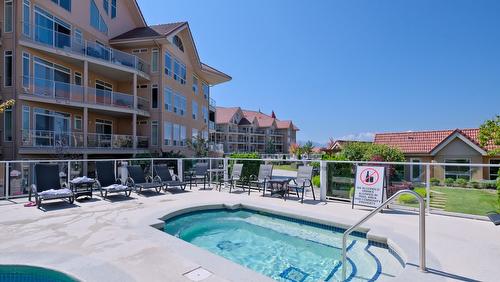 531-1088 Sunset Drive, Kelowna, BC - Outdoor With In Ground Pool