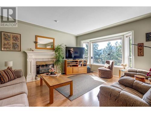 14483 Sutherland Place, Summerland, BC - Indoor Photo Showing Living Room With Fireplace