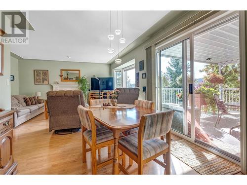 14483 Sutherland Place, Summerland, BC - Indoor Photo Showing Dining Room