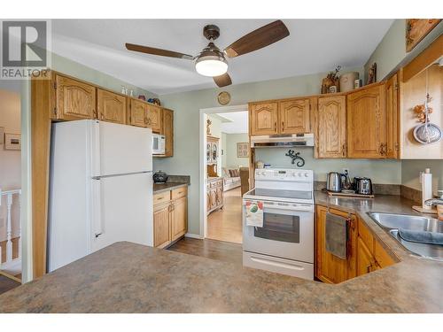 14483 Sutherland Place, Summerland, BC - Indoor Photo Showing Kitchen With Double Sink