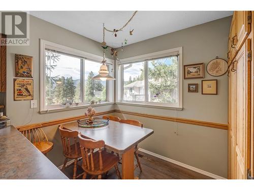 14483 Sutherland Place, Summerland, BC - Indoor Photo Showing Dining Room