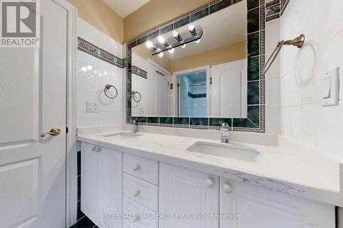 12 Kenton Drive, Toronto, ON - Indoor Photo Showing Bathroom