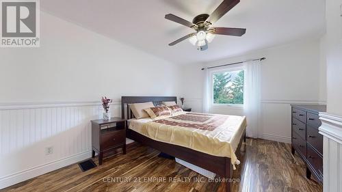 71 Watt Street, Guelph, ON - Indoor Photo Showing Bedroom