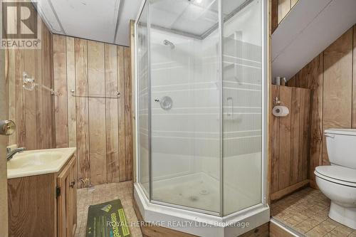 410 Old Hamburg Road, Greater Napanee, ON - Indoor Photo Showing Bathroom