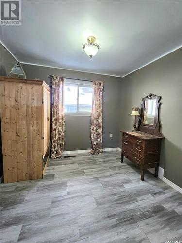 555 19Th Street W, Prince Albert, SK - Indoor Photo Showing Bedroom