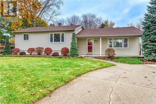 1706 Thurston Road, Sarnia, ON - Outdoor