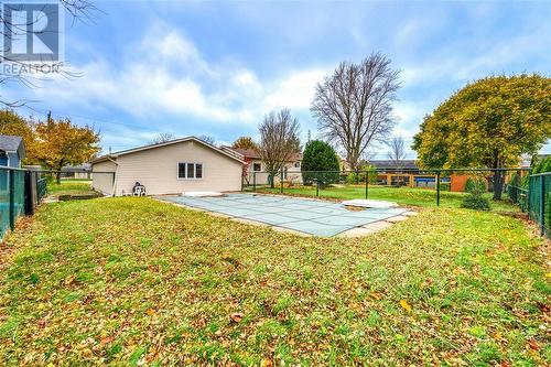 1706 Thurston Road, Sarnia, ON - Outdoor