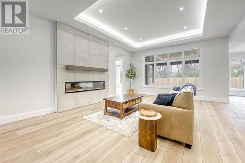 184 Sandpiper Drive, Sarnia, ON - Indoor Photo Showing Living Room With Fireplace