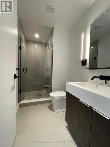 1610 - 127 Broadway Avenue, Toronto, ON - Indoor Photo Showing Bathroom