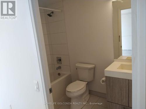 4905 - 251 Jarvis Street, Toronto, ON - Indoor Photo Showing Bathroom