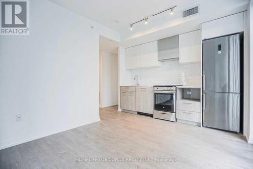 4905 - 251 Jarvis Street, Toronto, ON - Indoor Photo Showing Kitchen