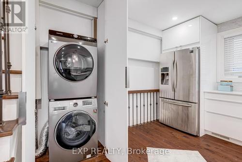 223 Weldrick Road W, Richmond Hill, ON - Indoor Photo Showing Laundry Room