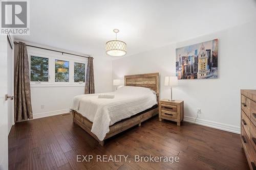 223 Weldrick Road W, Richmond Hill, ON - Indoor Photo Showing Bedroom