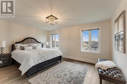 3004 Sierra Drive W, Orillia, ON - Indoor Photo Showing Bedroom