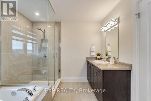 3004 Sierra Drive W, Orillia, ON - Indoor Photo Showing Bathroom