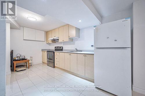 56 Huntingdale Boulevard, Toronto, ON - Indoor Photo Showing Kitchen